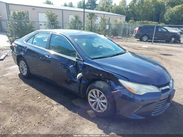 4T4BF1FK3GR532756 2016 TOYOTA CAMRY - Image 1