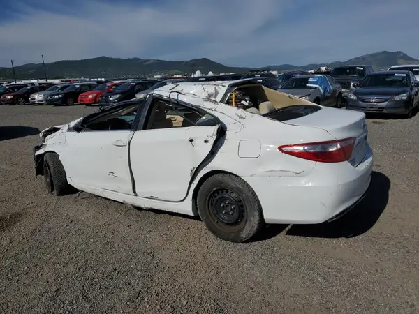 4T4BF1FK3GR535172 2016 TOYOTA CAMRY - Image 2