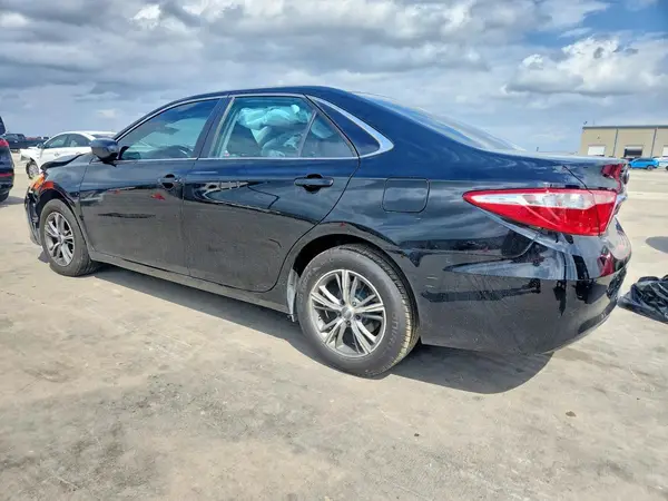 4T4BF1FK3GR547936 2016 TOYOTA CAMRY - Image 2