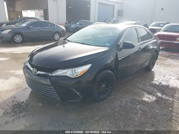 4T4BF1FK3GR548746 2016 TOYOTA CAMRY - Image 2