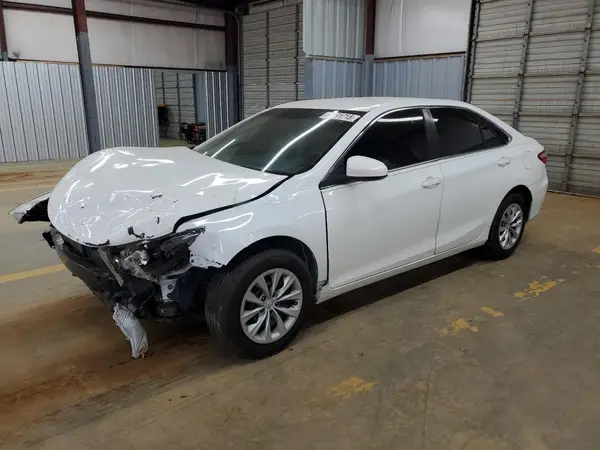 4T4BF1FK3GR549945 2016 TOYOTA CAMRY - Image 1