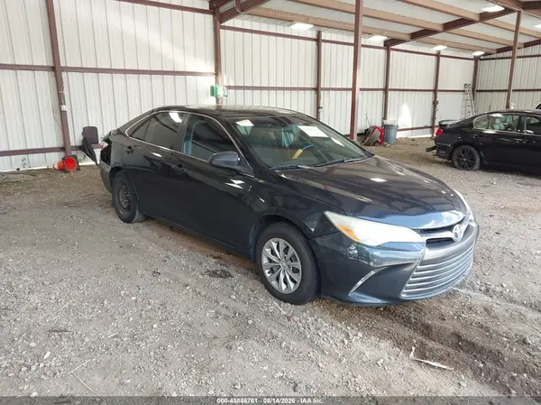 4T4BF1FK3GR550951 2016 TOYOTA CAMRY - Image 1