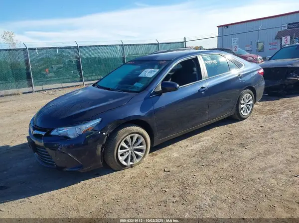 4T4BF1FK3GR552523 2016 TOYOTA CAMRY - Image 2