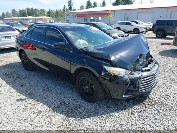 4T4BF1FK3GR556927 2016 TOYOTA CAMRY - Image 1