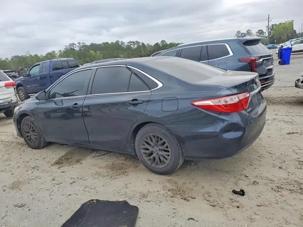 4T4BF1FK3GR557785 2016 TOYOTA CAMRY - Image 2