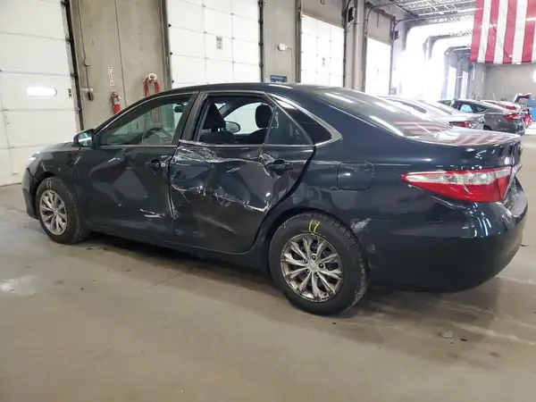 4T4BF1FK3GR558502 2016 TOYOTA CAMRY - Image 2