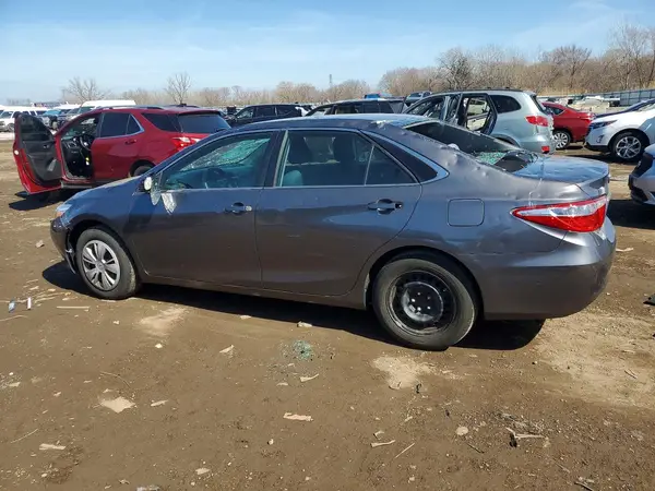 4T4BF1FK3GR560203 2016 TOYOTA CAMRY - Image 2
