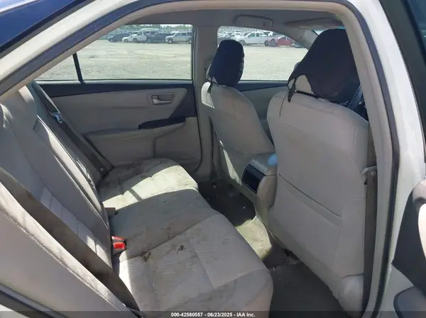 4T4BF1FK3GR564445 2016 TOYOTA CAMRY - Image 8