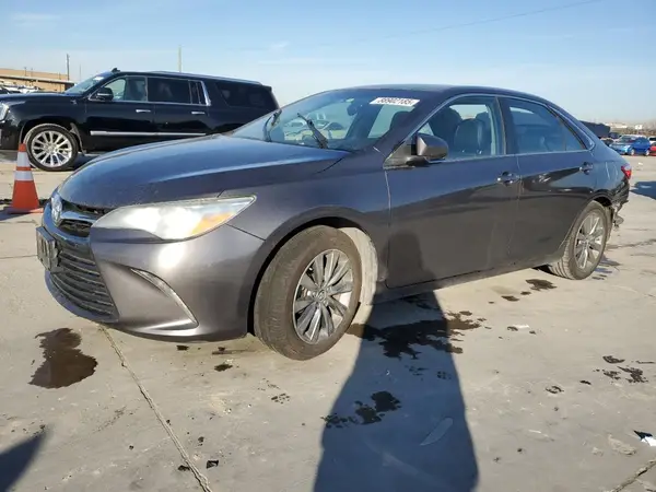 4T4BF1FK3GR565658 2016 TOYOTA CAMRY - Image 1