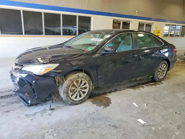 4T4BF1FK3GR568740 2016 TOYOTA CAMRY - Image 1