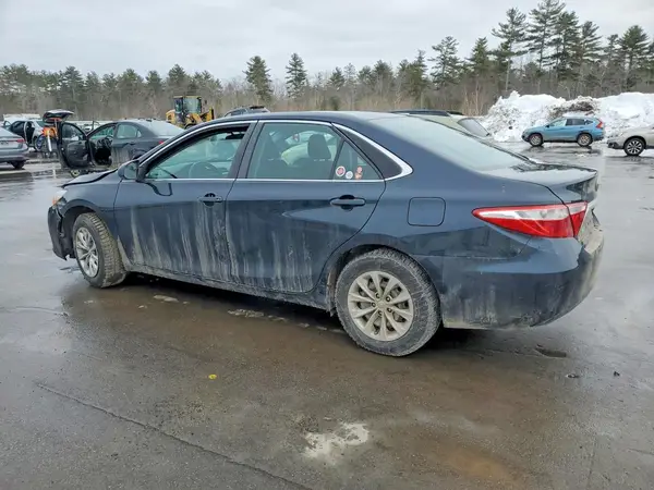 4T4BF1FK3GR576532 2016 TOYOTA CAMRY - Image 2