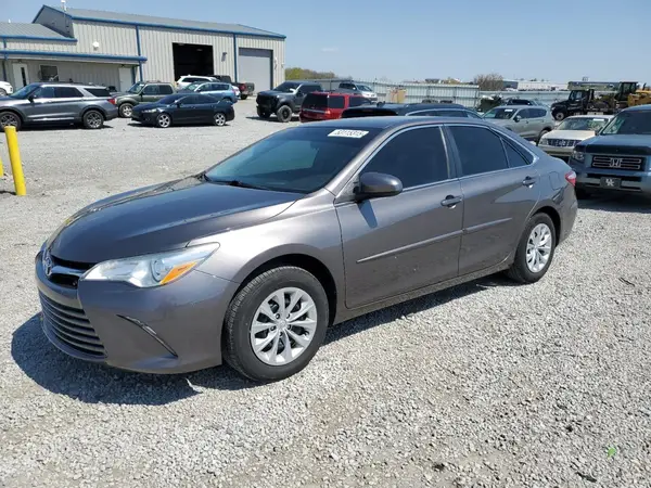 4T4BF1FK3GR577535 2016 TOYOTA CAMRY - Image 1