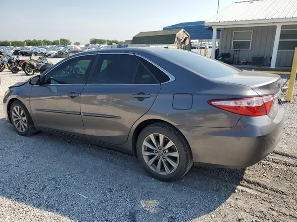 4T4BF1FK3GR578359 2016 TOYOTA CAMRY - Image 2