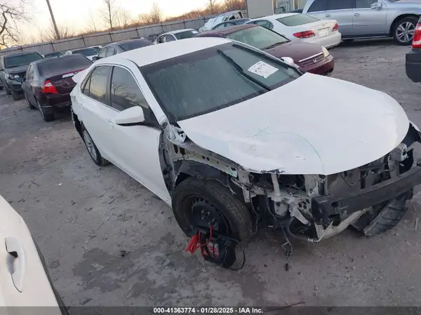 4T4BF1FK3GR579866 2016 TOYOTA CAMRY - Image 1