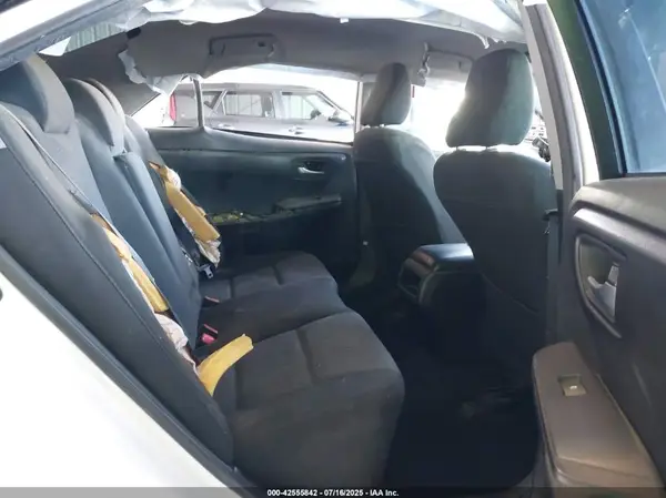 4T4BF1FK3GR582704 2016 TOYOTA CAMRY - Image 8