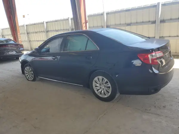 4T4BF1FK4ER409447 2017 TOYOTA CAMRY - Image 2