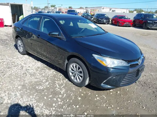 4T4BF1FK4GR519448 2016 TOYOTA CAMRY - Image 1