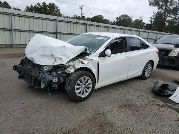 4T4BF1FK4GR526383 2016 TOYOTA CAMRY - Image 1
