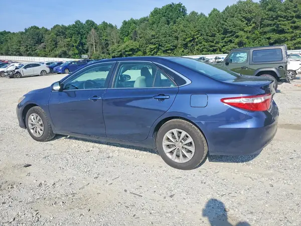 4T4BF1FK4GR526707 2016 TOYOTA CAMRY - Image 2