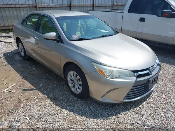 4T4BF1FK4GR529641 2016 TOYOTA CAMRY - Image 1