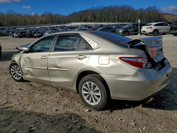 4T4BF1FK4GR530045 2016 TOYOTA CAMRY - Image 2