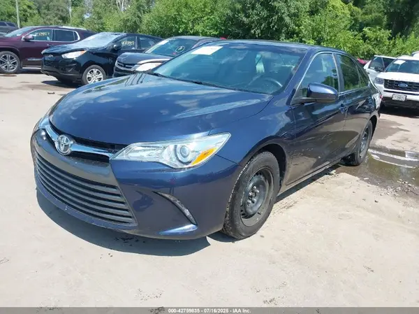 4T4BF1FK4GR539540 2016 TOYOTA CAMRY - Image 2