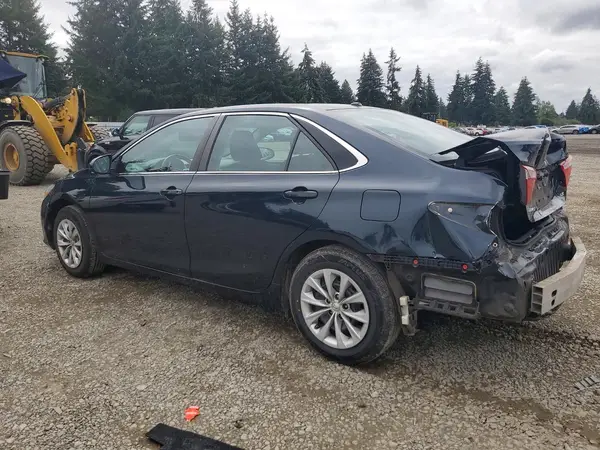 4T4BF1FK4GR541787 2016 TOYOTA CAMRY - Image 2