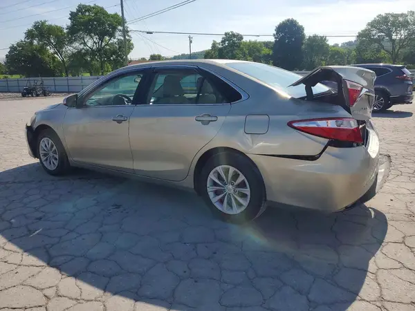 4T4BF1FK4GR542714 2016 TOYOTA CAMRY - Image 2