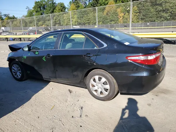 4T4BF1FK4GR543989 2016 TOYOTA CAMRY - Image 2