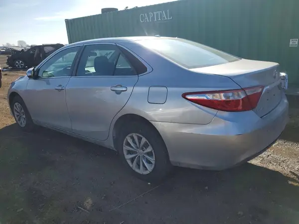 4T4BF1FK4GR551123 2016 TOYOTA CAMRY - Image 2