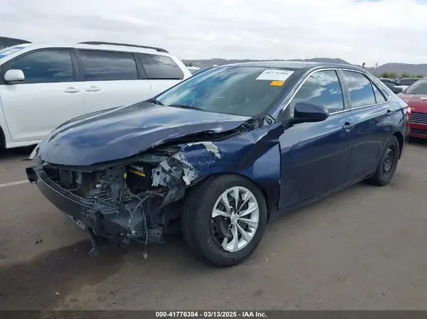4T4BF1FK4GR553373 2016 TOYOTA CAMRY - Image 2