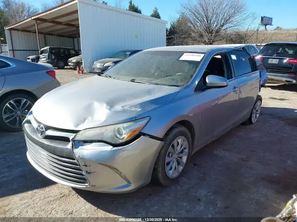 4T4BF1FK4GR553518 2016 TOYOTA CAMRY - Image 2