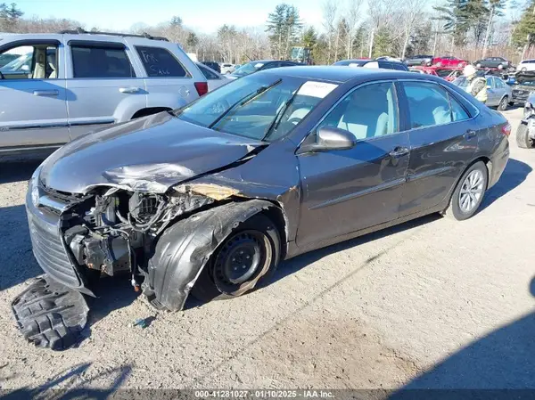 4T4BF1FK4GR555852 2016 TOYOTA CAMRY - Image 2