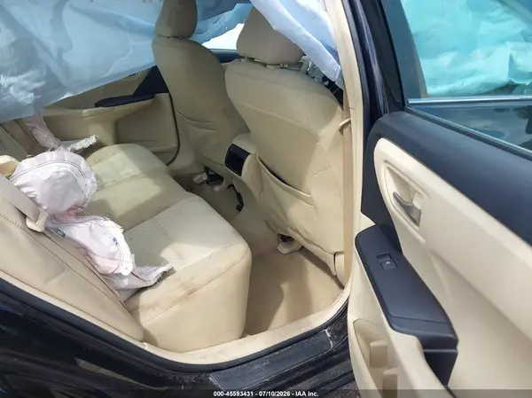 4T4BF1FK4GR557682 2016 TOYOTA CAMRY - Image 8
