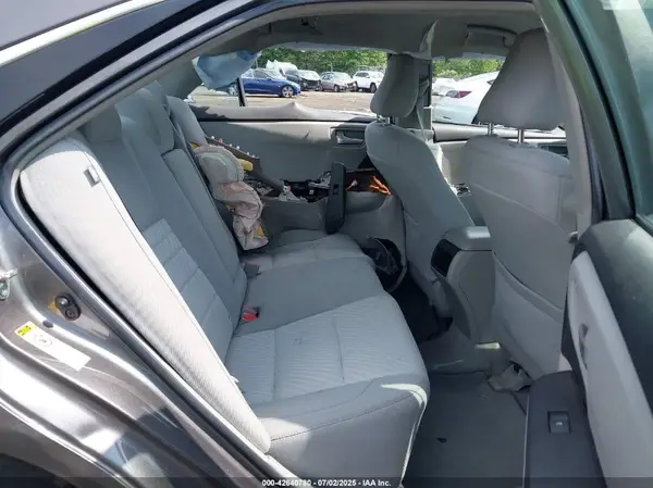 4T4BF1FK4GR557858 2016 TOYOTA CAMRY - Image 8
