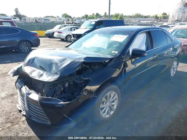 4T4BF1FK4GR558539 2016 TOYOTA CAMRY - Image 2