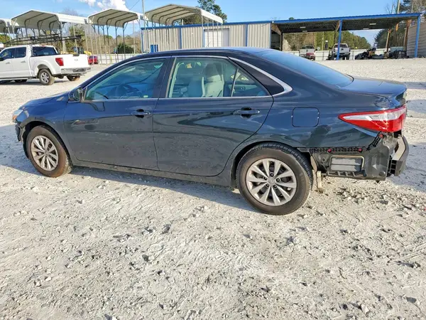 4T4BF1FK4GR562185 2016 TOYOTA CAMRY - Image 2