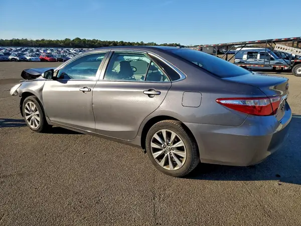 4T4BF1FK4GR564440 2016 TOYOTA CAMRY - Image 2