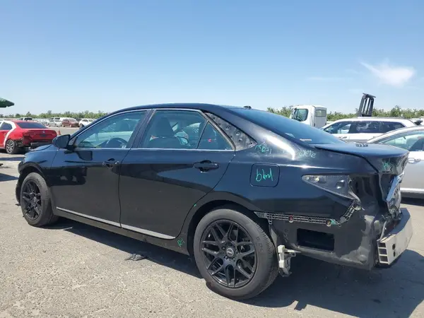 4T4BF1FK4GR567970 2016 TOYOTA CAMRY - Image 2