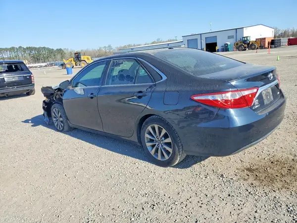 4T4BF1FK4GR569203 2016 TOYOTA CAMRY - Image 2