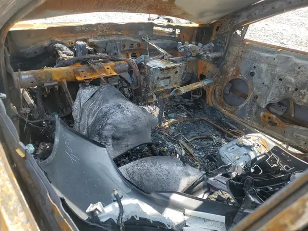 4T4BF1FK4GR575907 2016 TOYOTA CAMRY - Image 8