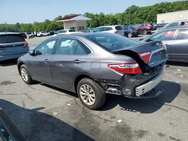 4T4BF1FK4GR582002 2016 TOYOTA CAMRY - Image 2