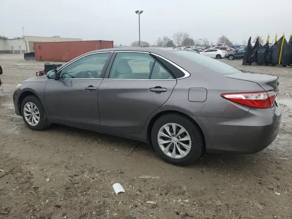 4T4BF1FK4GR582226 2016 TOYOTA CAMRY - Image 2