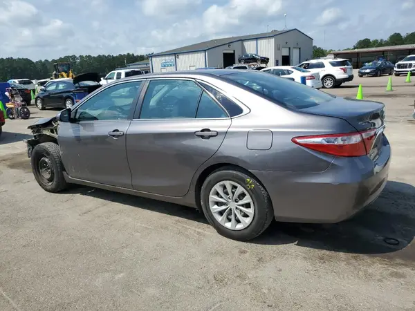 4T4BF1FK4GR584168 2016 TOYOTA CAMRY - Image 2