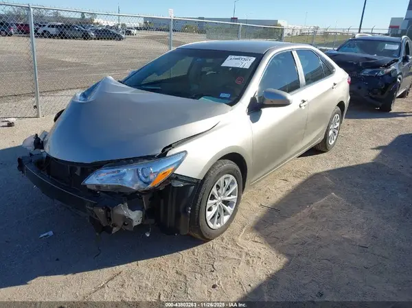 4T4BF1FK5GR523590 2016 TOYOTA CAMRY - Image 2