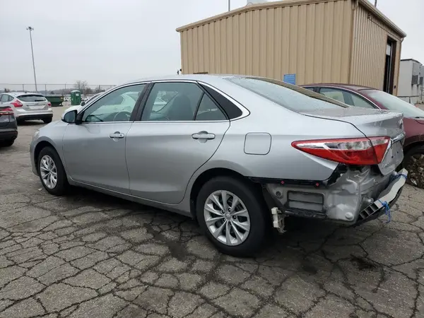 4T4BF1FK5GR523850 2016 TOYOTA CAMRY - Image 2
