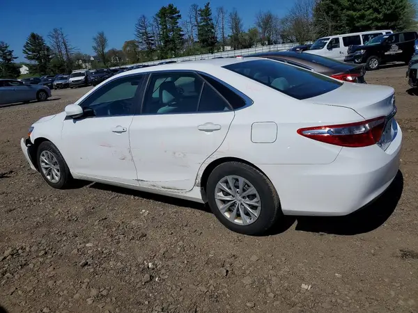 4T4BF1FK5GR523900 2016 TOYOTA CAMRY - Image 2