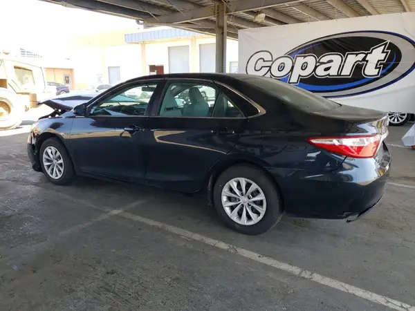 4T4BF1FK5GR527879 2016 TOYOTA CAMRY - Image 2