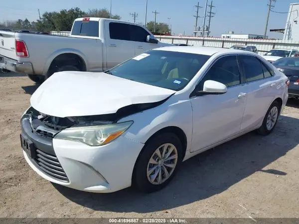 4T4BF1FK5GR530281 2016 TOYOTA CAMRY - Image 2
