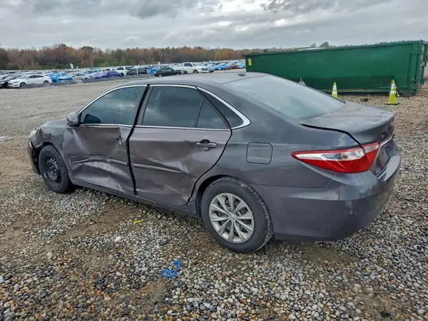 4T4BF1FK5GR539353 2016 TOYOTA CAMRY - Image 2